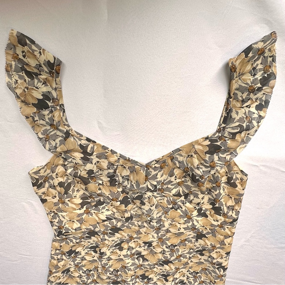 LOFT Womens Dress Tan Floral Sleeveless Ruffle V-neck Neckline Knee Length Sz 6 - Picture 7 of 15